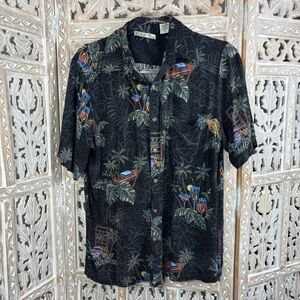 Men's Batick Bay Black & Grey Hawaiian Button Down Shirt-Size Medium